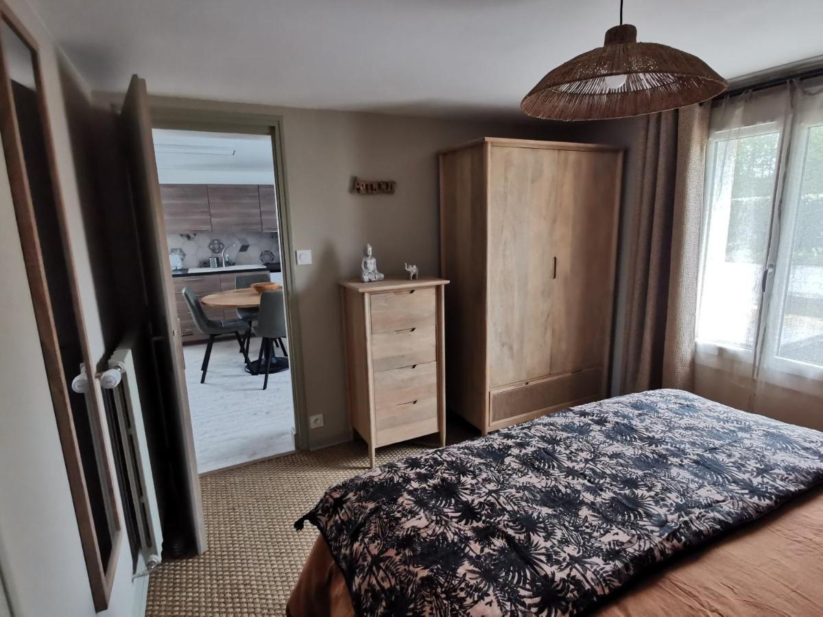 Gite - Chambres D'Hotes La Belle Helene Bressuire Eksteriør bilde